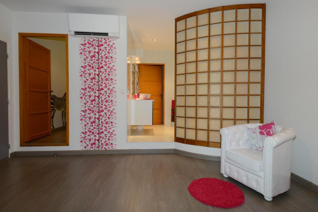 Les Etangs Du Moulin D'Harcy Hotel Lonny Kültér fotó