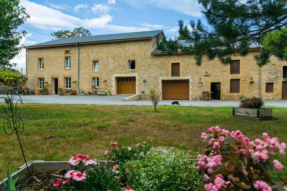 Les Etangs Du Moulin D'Harcy Hotel Lonny Kültér fotó